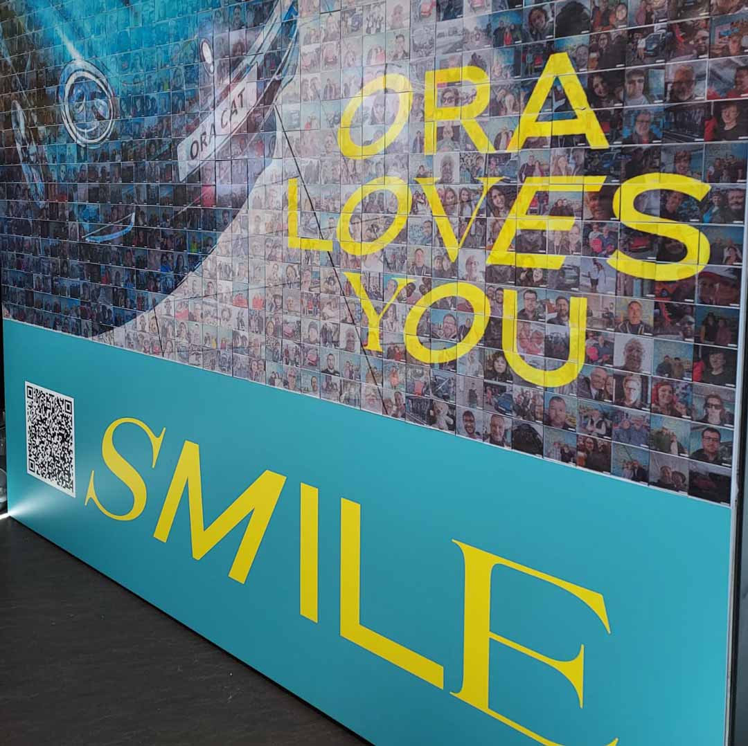 ORA loves you photo wall