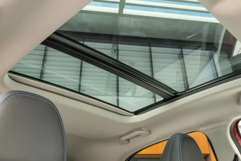 ORA Funky Cat First Edition+ Panoramic Roof